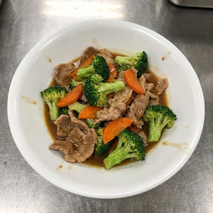 Stir Fried Pork with Broccoli