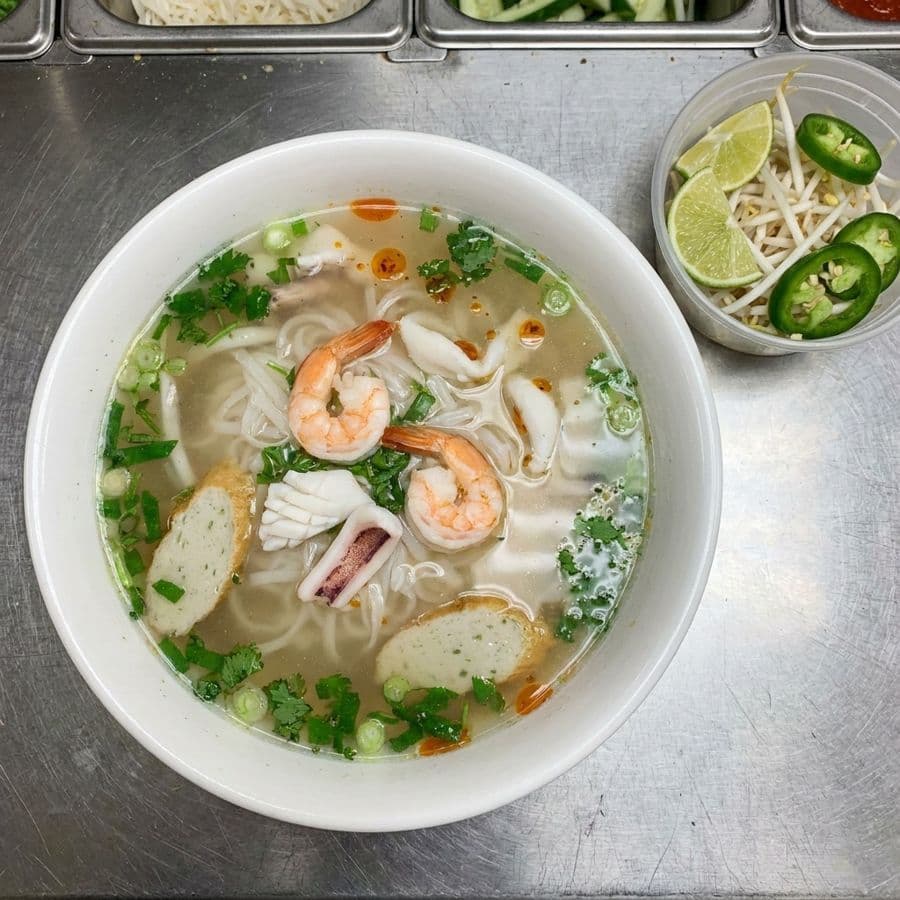 Thai Noodles Soup with Seafood
