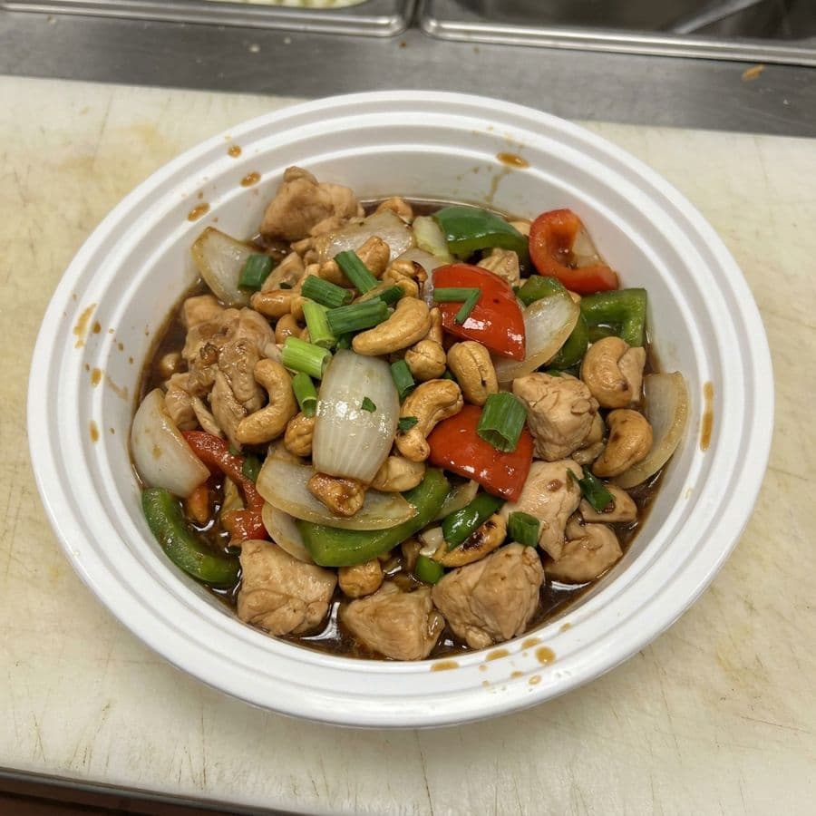 Stir Fried Chicken with Cashew